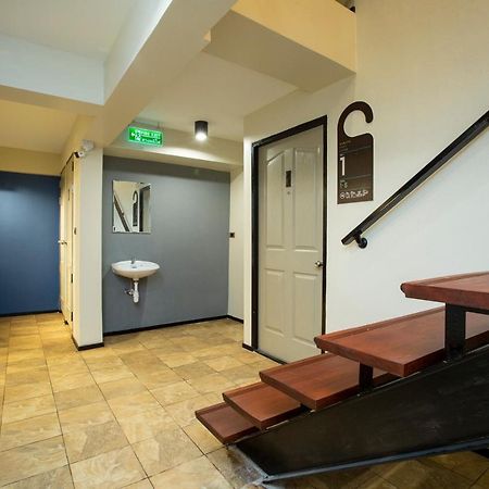 Kaelyn Cozy Living Hotel Bangkok Exterior foto